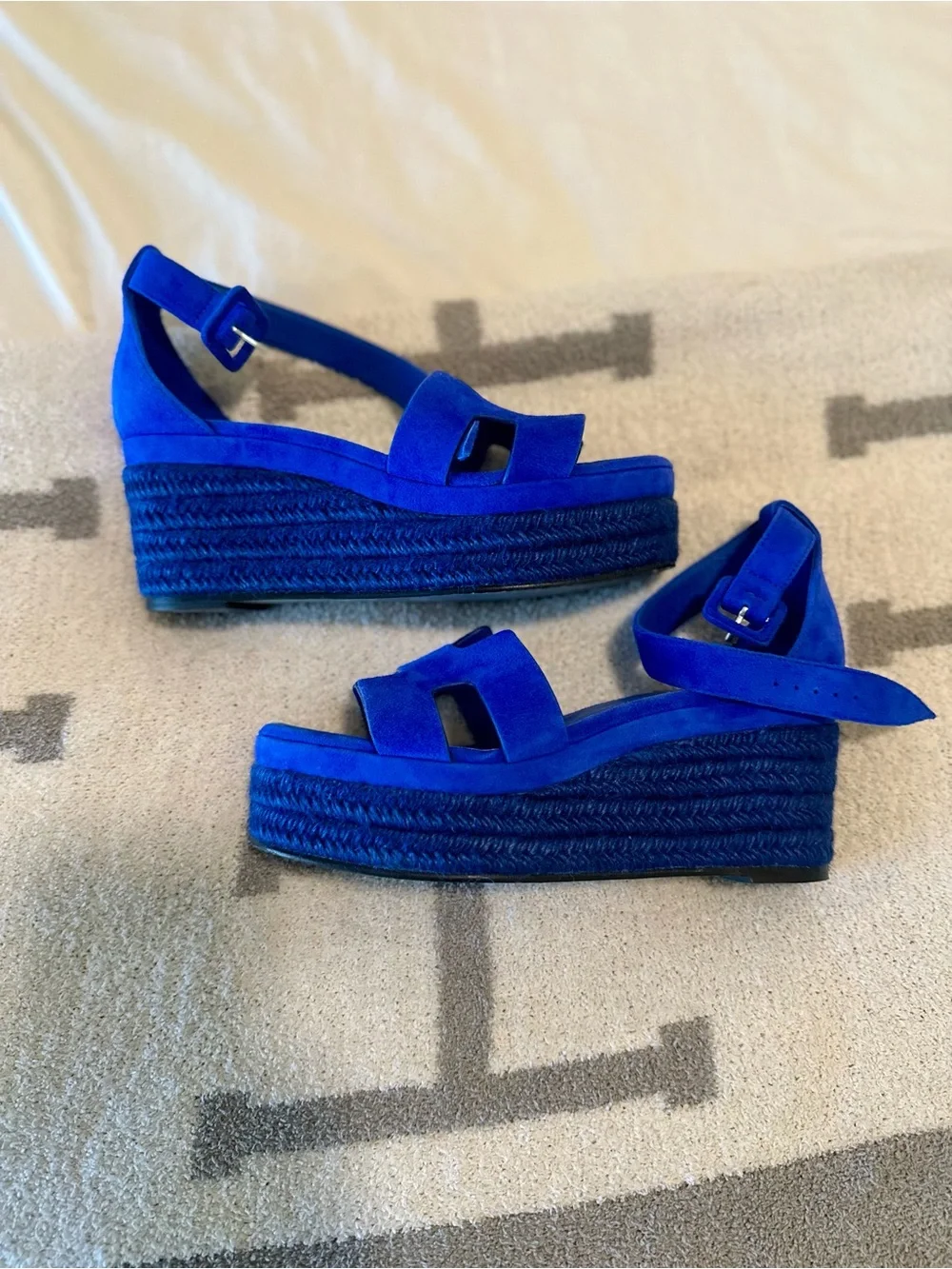 Elda espadrille in “ blue ocean color” size 8 Hermes 100% authentic woman’s shoe